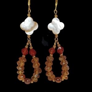 Handmade, mother-of-pearl clover earrings